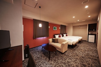 ysinn naha orokuekimae