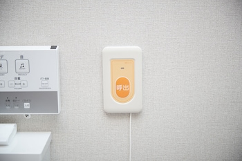 ysinn naha orokuekimae