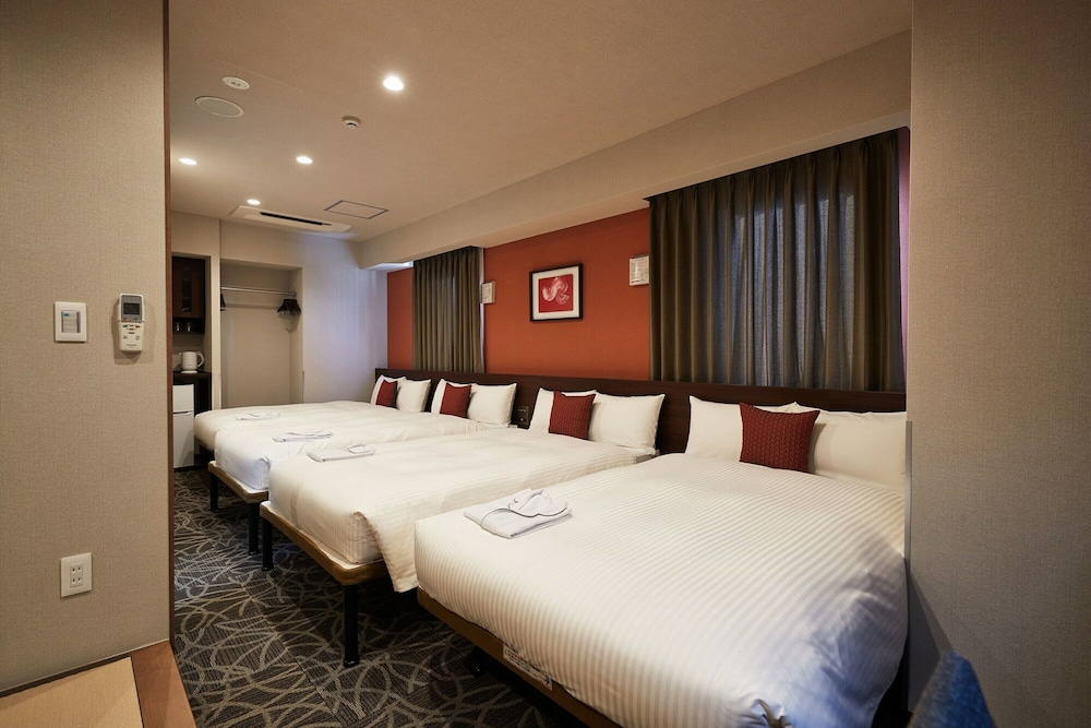 ysinn naha orokuekimae