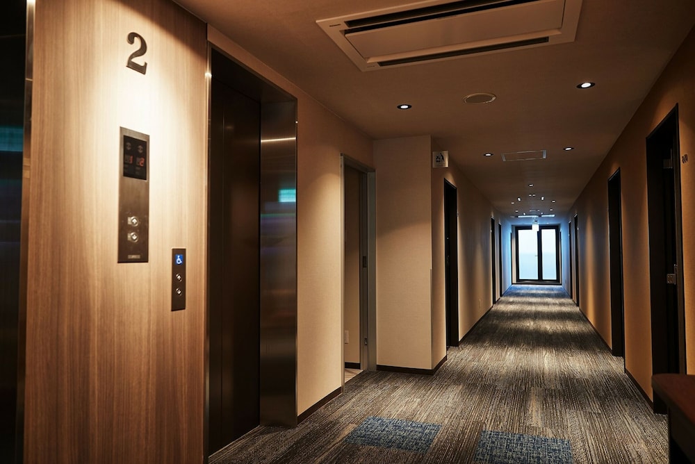 ysinn naha orokuekimae