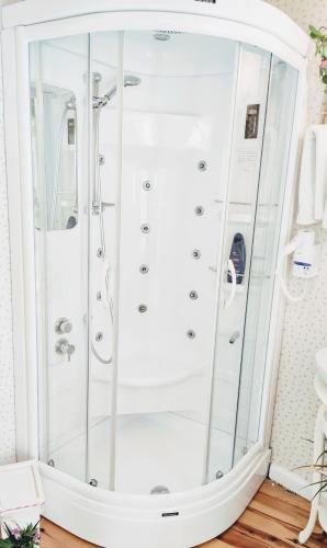 lotus restaurant and home