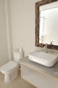 tirtha khayangan canggu