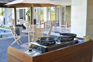 tirtha khayangan canggu