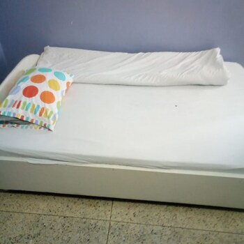 Huruma Lodge,,2.5 star