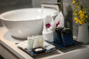 shining riverside hoi an boutique and spa