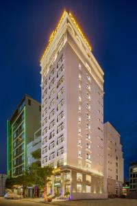 golden lotus hotel