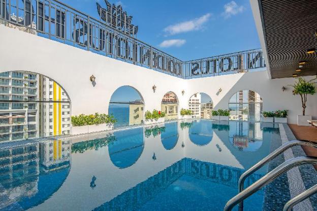 golden lotus hotel