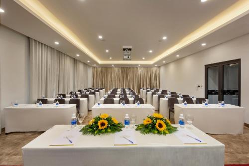 golden lotus hotel
