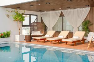 golden lotus hotel