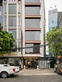 duc trong hotel