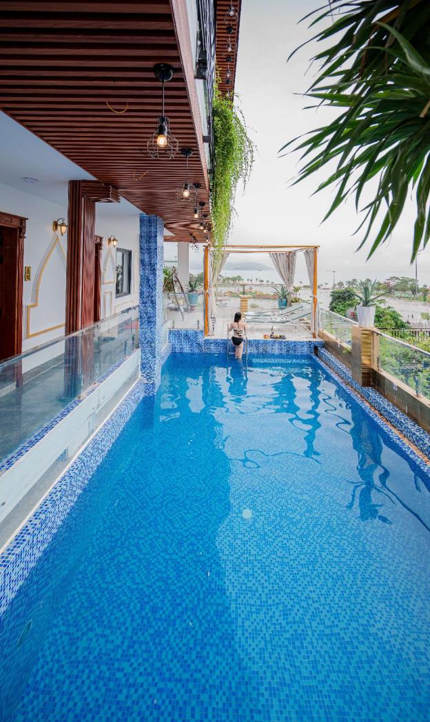 athena hotel
