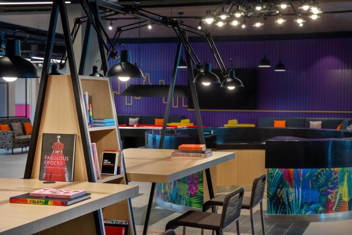 aloft dubai airport