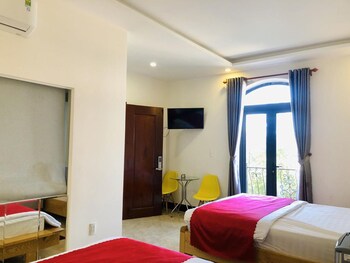 aha monaco hotel phan thiet