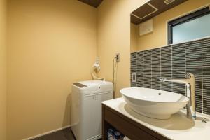 grand base hakata kukodori