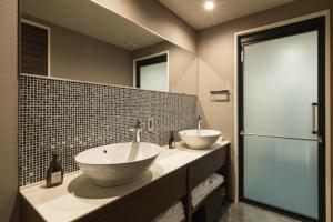 grand base hakata kukodori