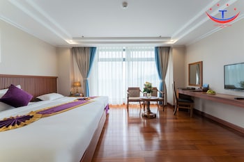 vietnam taste hotel quy nhon beachfront