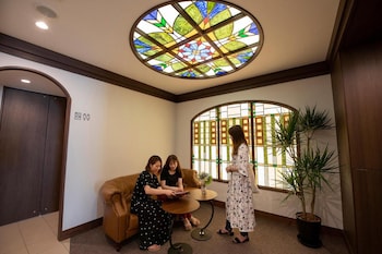 stay sakura tokyo art deco hotel