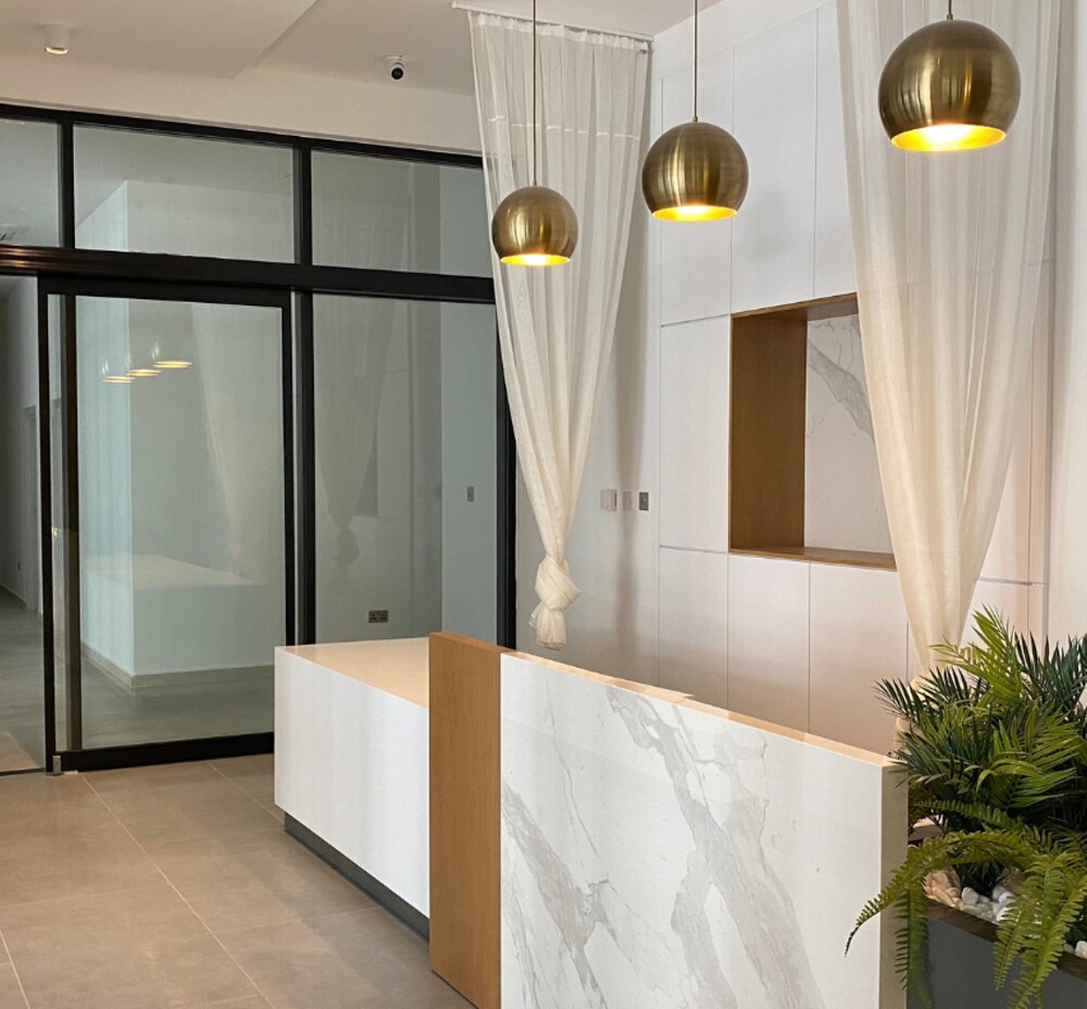 courtyard long beach holiday resort