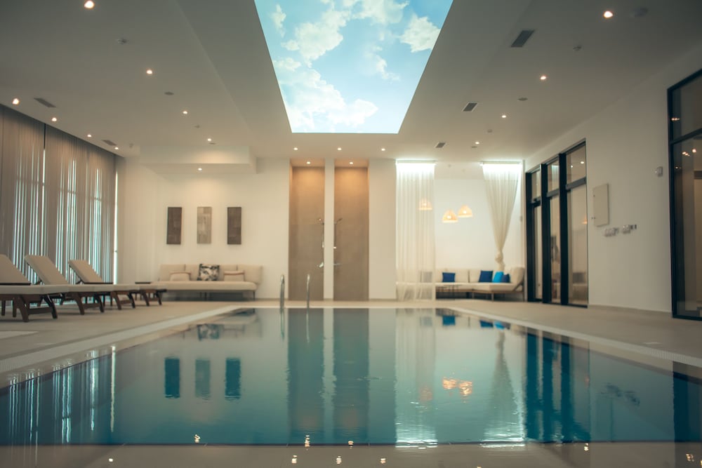 courtyard long beach holiday resort