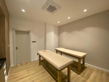 courtyard long beach holiday resort