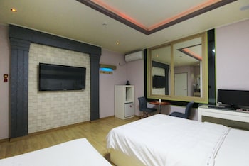one motel