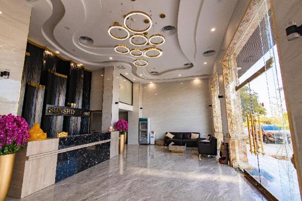 sunshine hotel