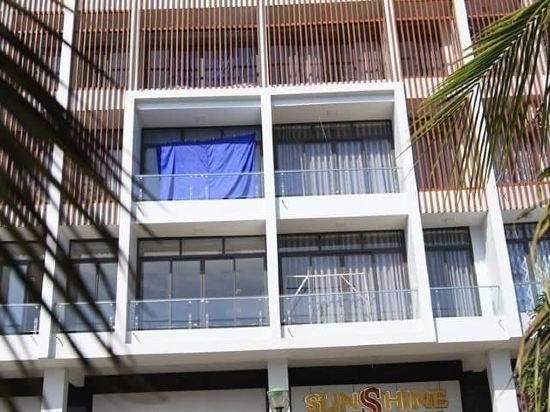 sunshine hotel