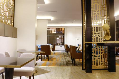 iris boutique taif heart