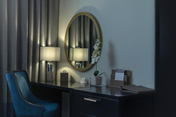 iris boutique granada