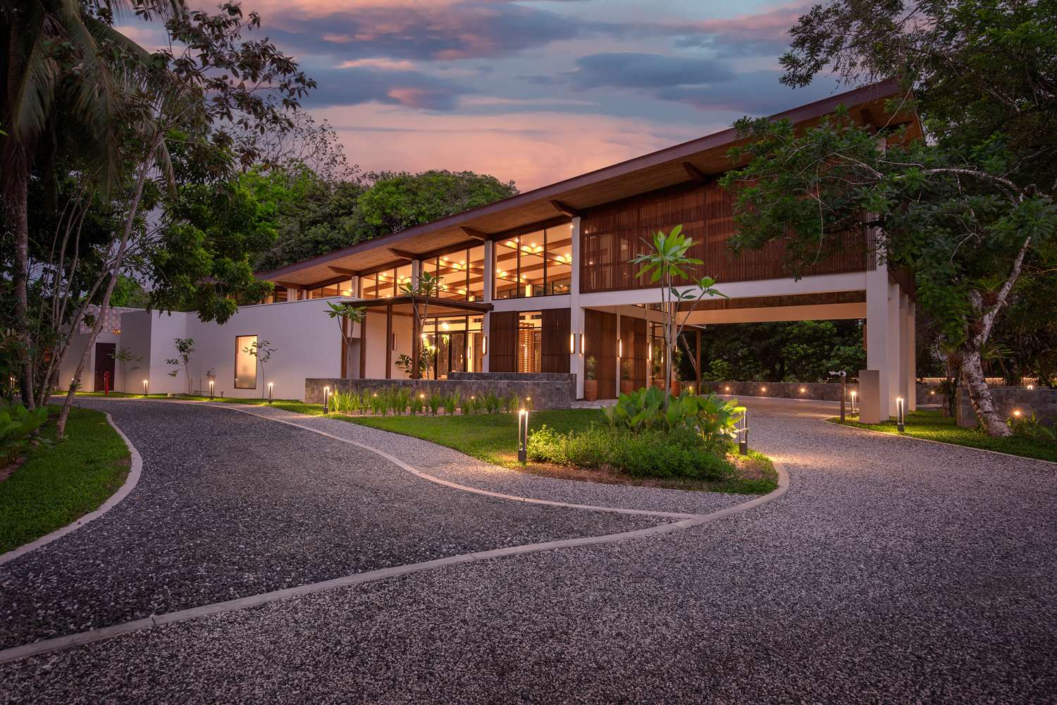 botanika osa peninsula resort curio collection by hilton