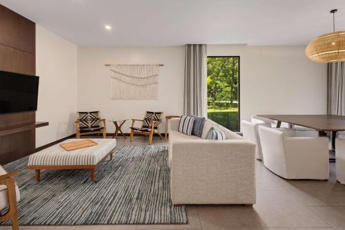 botanika osa peninsula resort curio collection by hilton