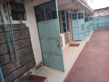 mumbi rose guest house