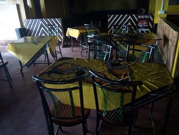 mumbi rose guest house