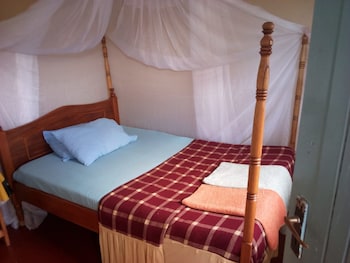 mumbi rose guest house