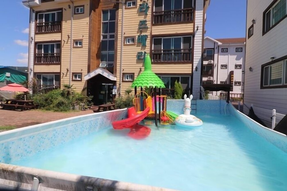 gyeongju raspberry pension