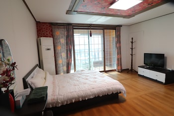 gyeongju raspberry pension