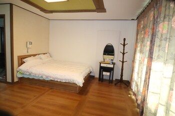 gyeongju raspberry pension