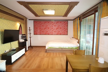 gyeongju raspberry pension