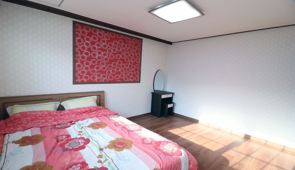 gyeongju raspberry pension