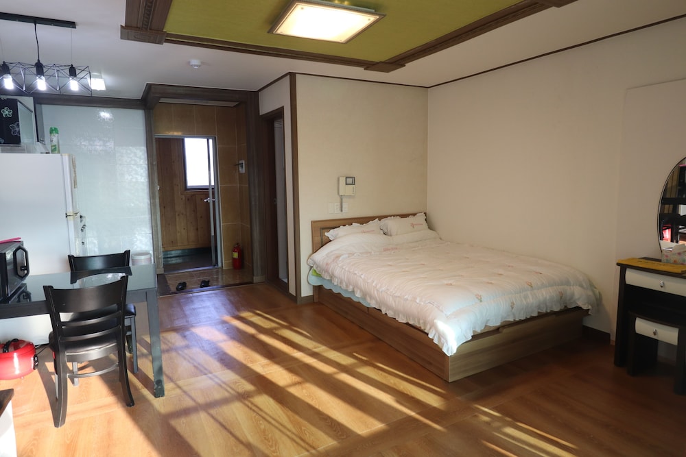 gyeongju raspberry pension