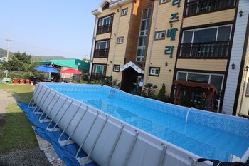 gyeongju raspberry pension