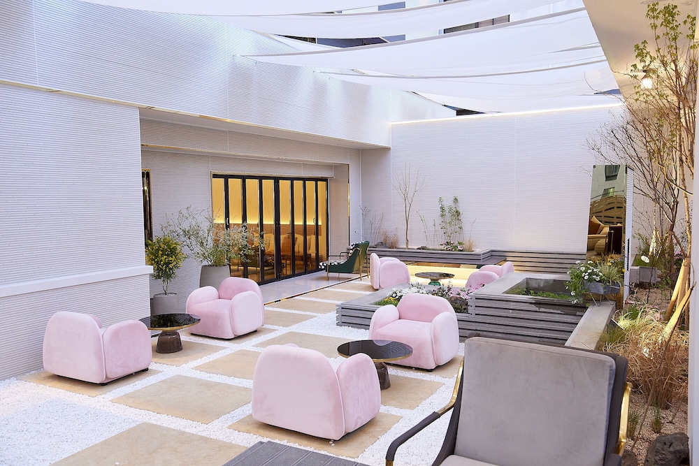 den basta signature hotel