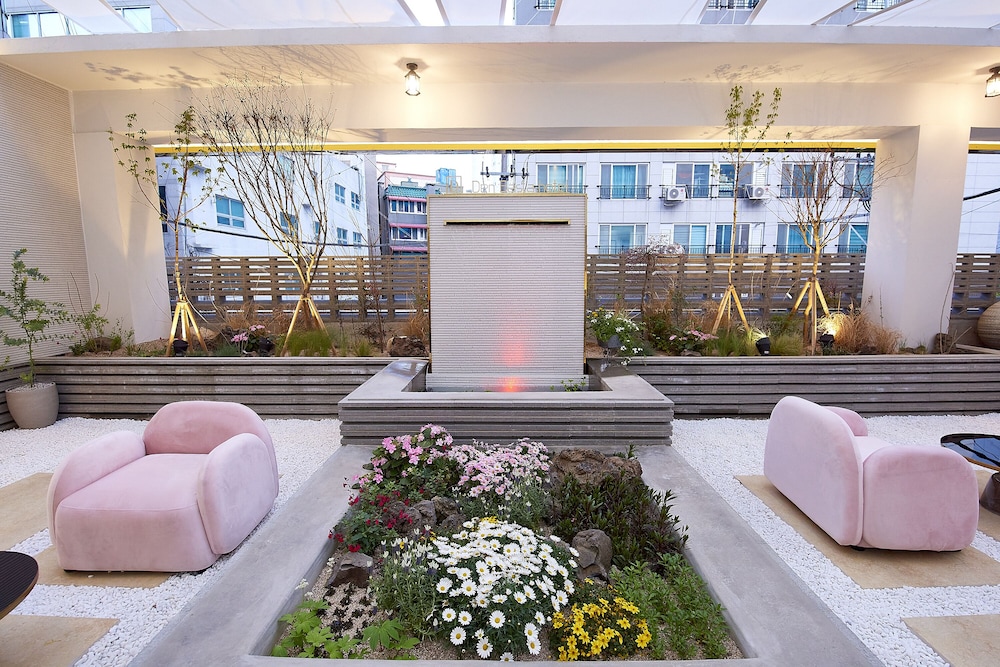 den basta signature hotel