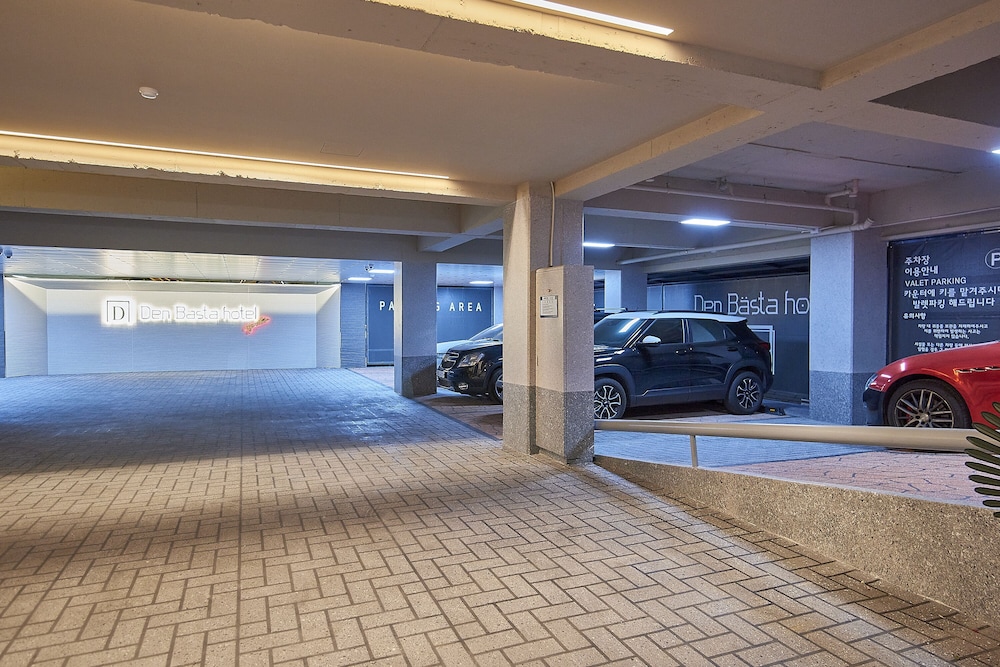 den basta signature hotel