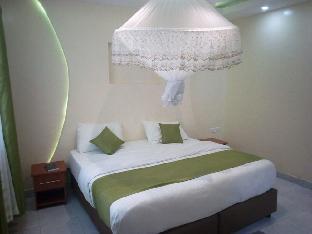 Miami Garden Resort,,3.5 star