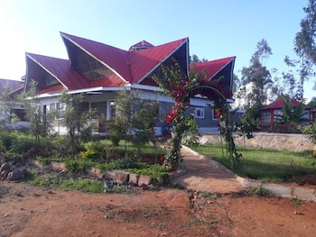 Miami Garden Resort,,3.5 star