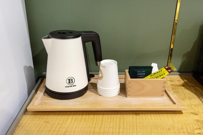 brown dot hotel minam