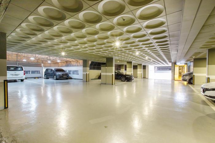 brown dot hotel minam