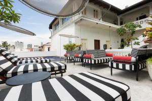 american trade hotel