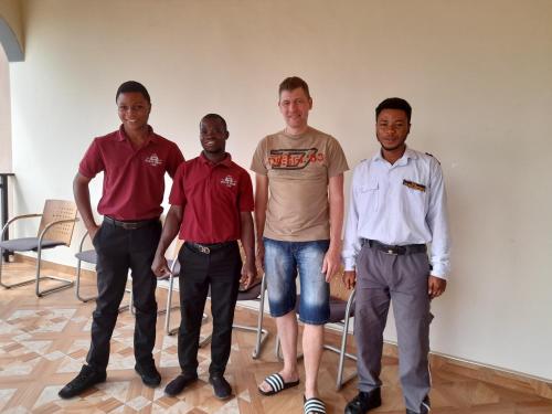 Osaah Bema Lodge,Ejisu>>Antoa,3 star